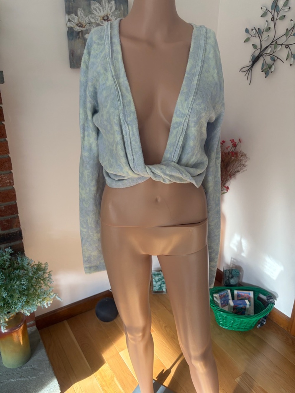 Urban Outfitters Light Blue Tie-Front Deep V Crop Top